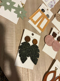 Dark Green Lace Leaves